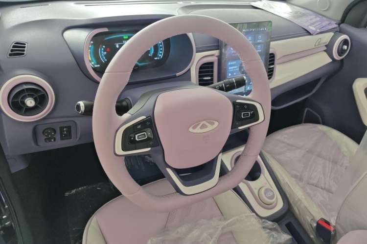 Used Chery New Energy Little Ant 2022 Me 301km Romance Phosphate Lithium-Iron