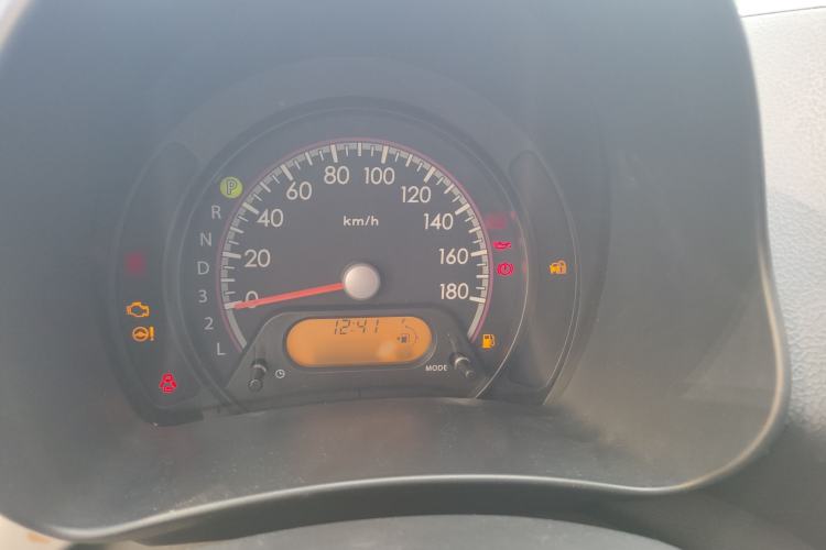 Used Suzuki Alto 2015 1.0L Automatic Limited Edition

