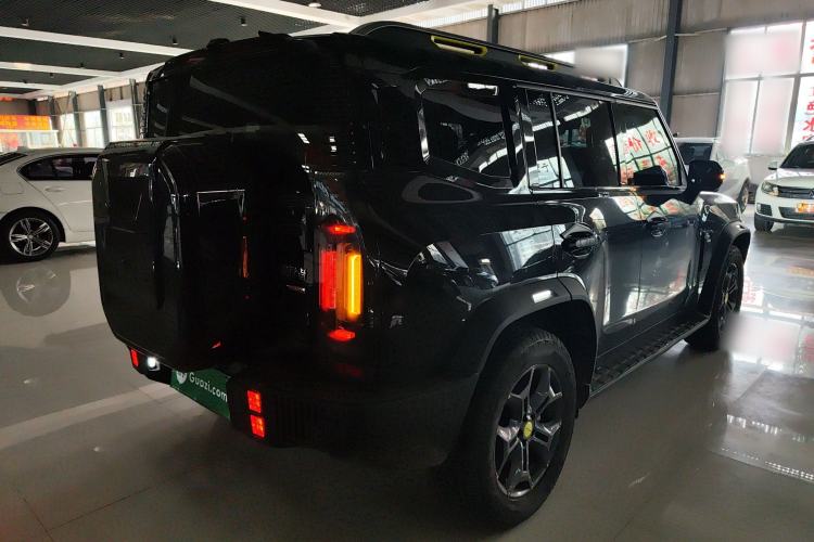 Used JETOUR Traveler 2023 2.0T All-Wheel Drive CrossPRO+
