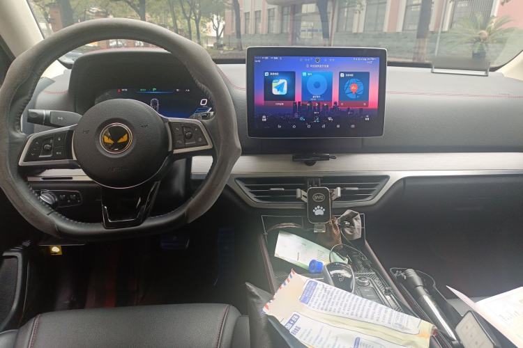 Used BYD Tang New Energy 2018 DM 2.0T All-Wheel Drive Smart Connectivity Luxury Model 7 Seats China V Emission Standard