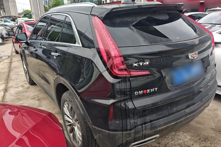 Used Cadillac XT4 2024 28T Two-Wheel-Drive Luxury Version Rear Left 45 Deg