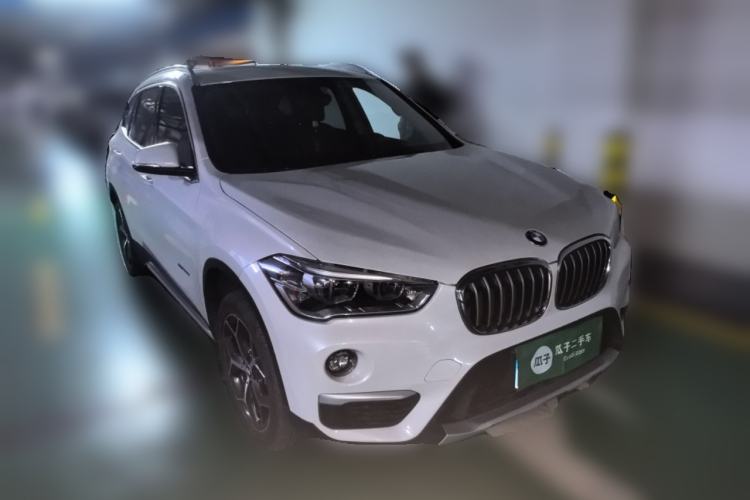 Used BMW X1 2018 xDrive20Li Luxury Model Front Right 45 Deg