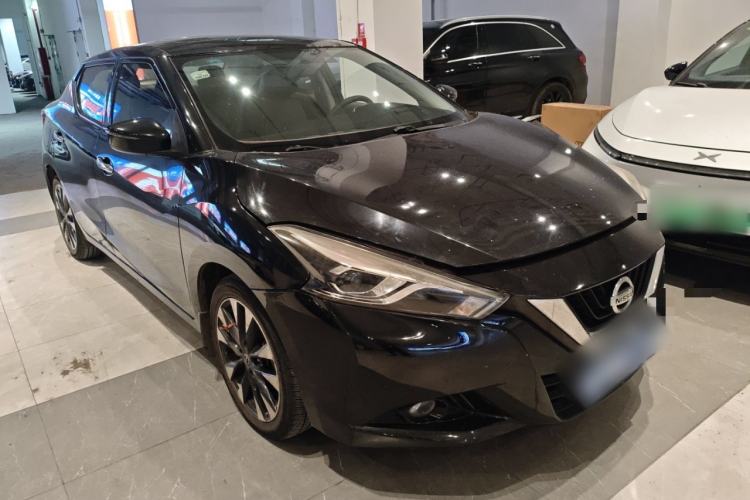Used Nissan Lannia 2016 1.6L CVT Smart Cool Edition Front Right 45 Deg