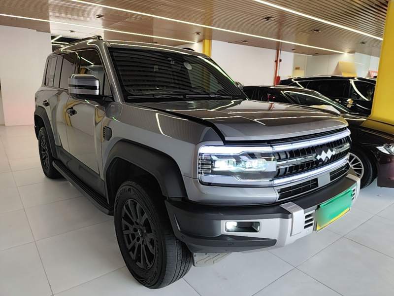 Used Formula Leopard 5 2023 Navigator Edition — 3