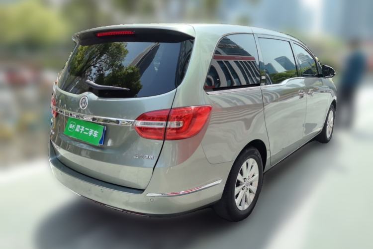 Used Buick GL8 2015 2.4L Luxury Business Premium Edition
