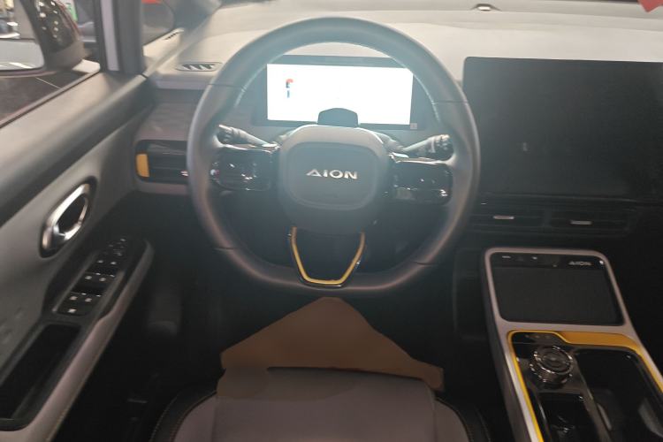 Used AION Y 2022 70 Tech Edition Lithium Iron Phosphate