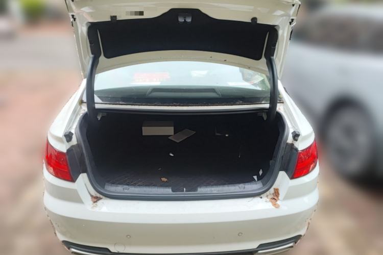 Used Geely Auto Emgrand GL 2018 1.8L DCT Elite Smart Connectivity Version Trunk