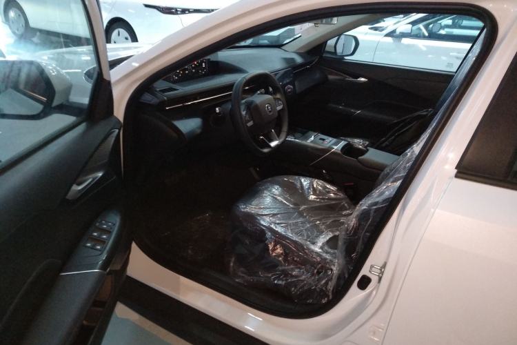 Used CHANGAN OSHAN 520 2025 Standard Edition