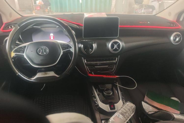 Used BAIC Beijing EU5 2018 R500 Smart Wind Edition
