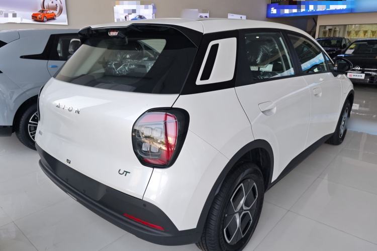 Used AION UT 2025 330 Starlight Edition
