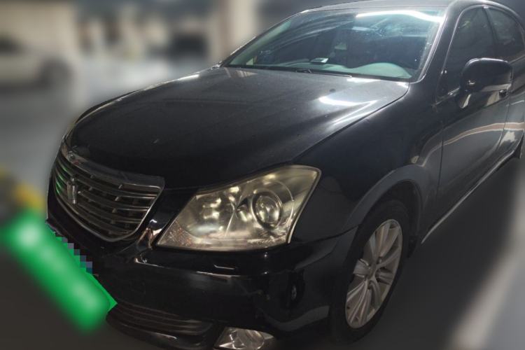 Used Toyota Crown 2010 2.5L Royal Genuine Leather Edition