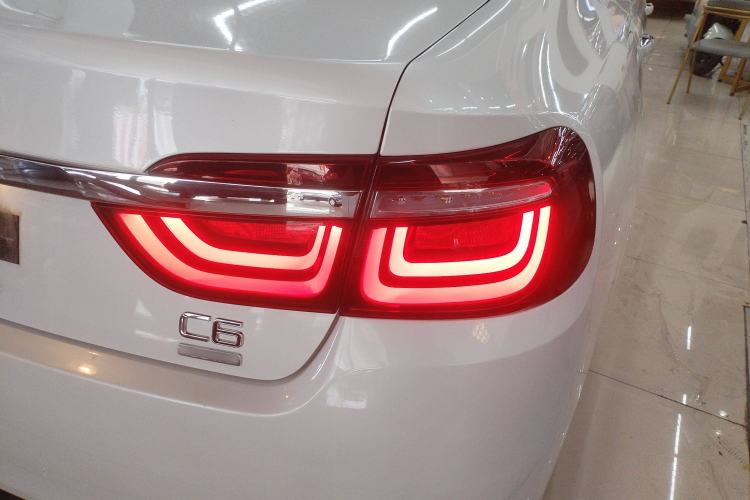 Used Citroen C6 2021 400THP Comfort Edition
