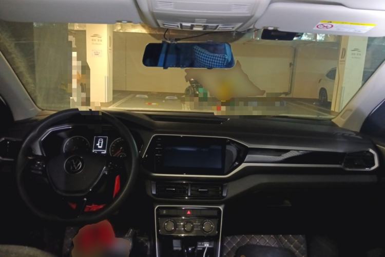 Used Volkswagen T-Cross 2021 1.5L Automatic Comfort Edition Center Console