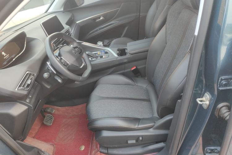 Used Peugeot 5008 2017 350THP 7-Seater Elite Edition
