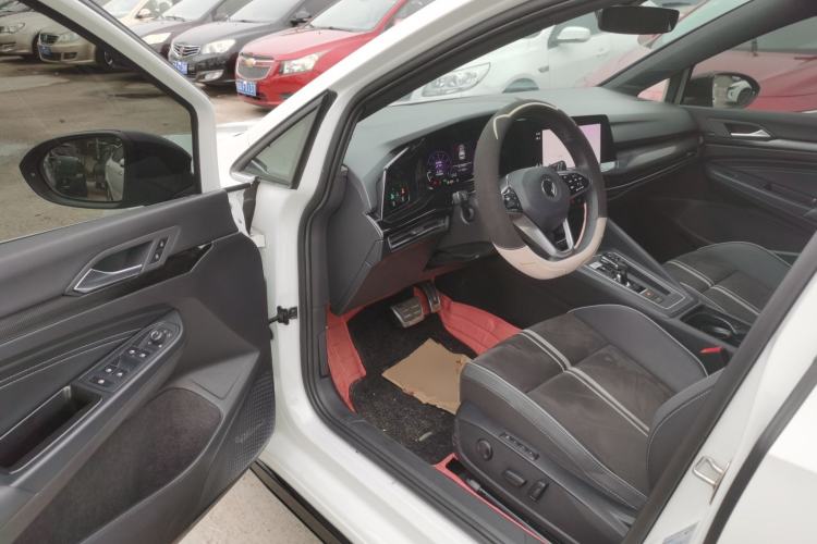 Used Volkswagen Golf 2023 280TSI DSG R-Line Lite Driver Seat