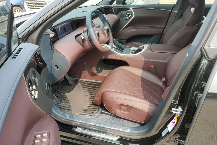 Used Avatr 11 2025 Year Updated Max Extended-Range Version