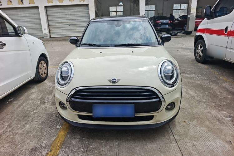 Used MINI 2019 1.5T COOPER Classic Edition Five-Door Version Front