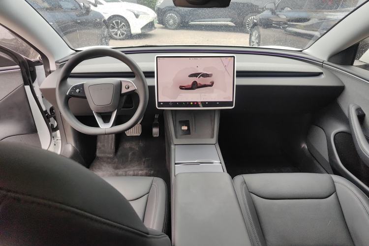 Used Tesla Model 3 2025 Rear-Wheel-Drive Version