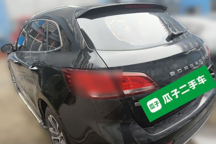 Used BORGWARD BX7 2016 28T Two-Wheel Drive Luxury Version 6 Seats
