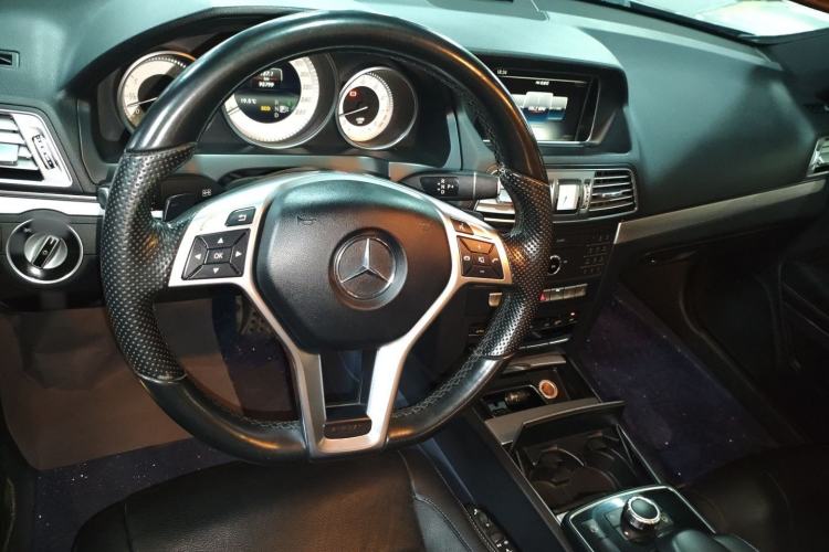 Used Mercedes-Benz E-Class 2016 E 200 Coupe Dynamic Edition Steering Wheel
