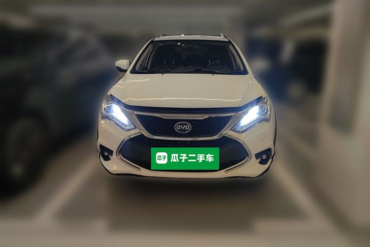Used BYD Tang New Energy 2015 2.0T Four-Wheel-Drive Flagship Model Front