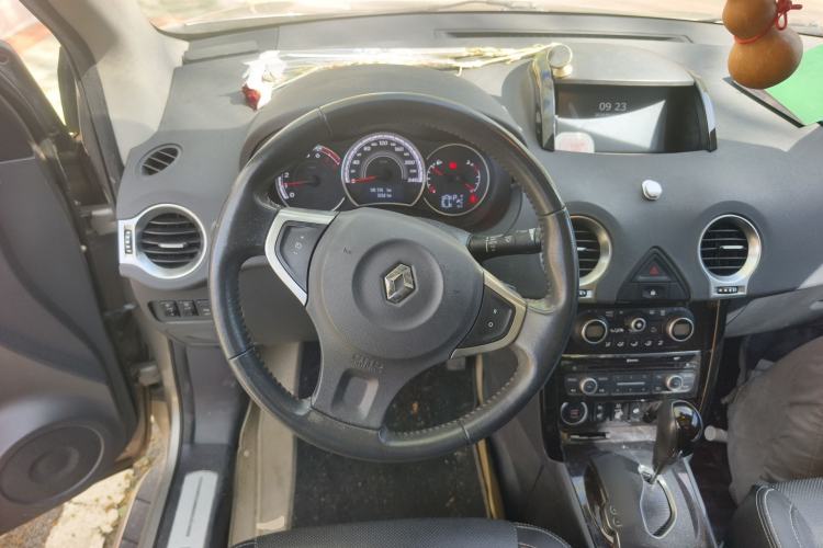 Used Renault Koleos 2014 2.5L 4x4 Comfort Edition