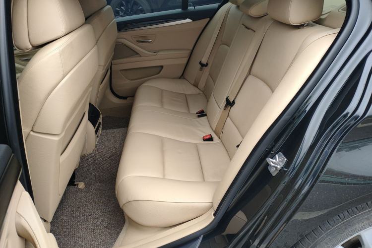 Used BMW 5 Series GT 2011 535i xDrive Luxury Edition