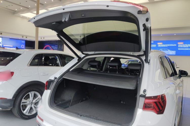 Used Audi Q3 2019 35 TFSI Advanced Dynamic Edition
