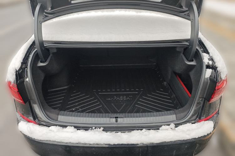 Used Volkswagen Passat 2025 Outstanding Model 380TSI Dragon Glory Edition