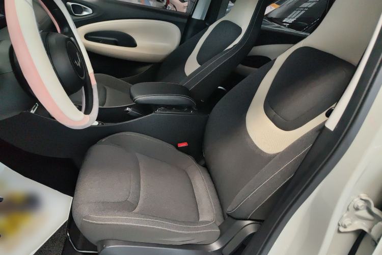 Used Wuling Bingo 2023 203km Light Edition Left Front Seat