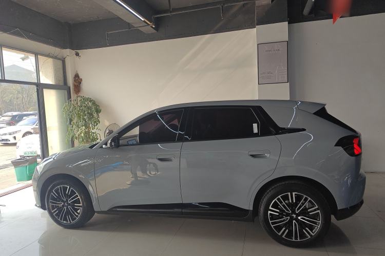 Used ARCFOX T1 2025 Model 425 PLUS