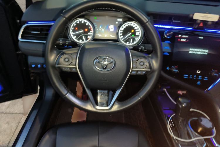 Used Toyota Camry 2019 Revised Version 2.0G Luxury Edition