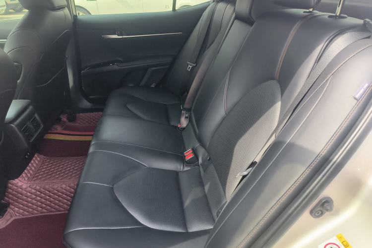 Used Toyota Camry 2018 2.5G Luxury Edition Left Rear Seat
