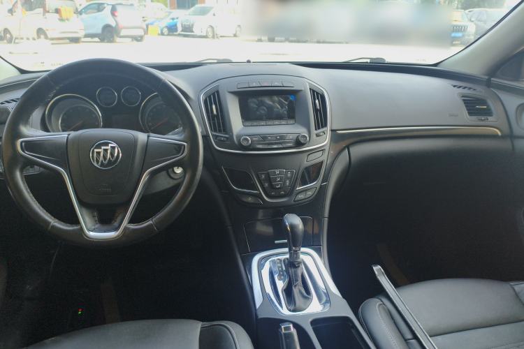 Used Buick Regal 2014 1.6T Fashionable Tech Edition Center Console