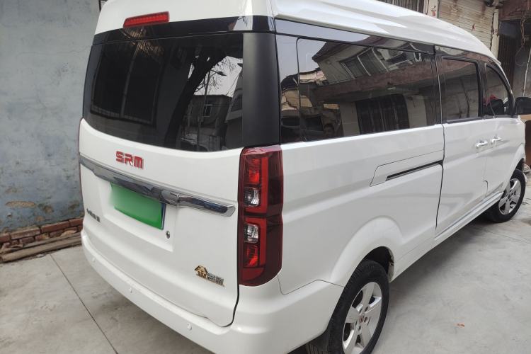 Used Jinbei Gold Hiace 2021 1.5L Passenger Van Travel Lion 6-Seater
