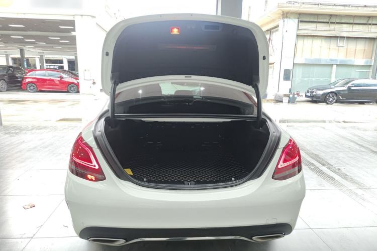 Used Mercedes-Benz C-Class 2019 Restyled C 260 L Sport Edition Trunk