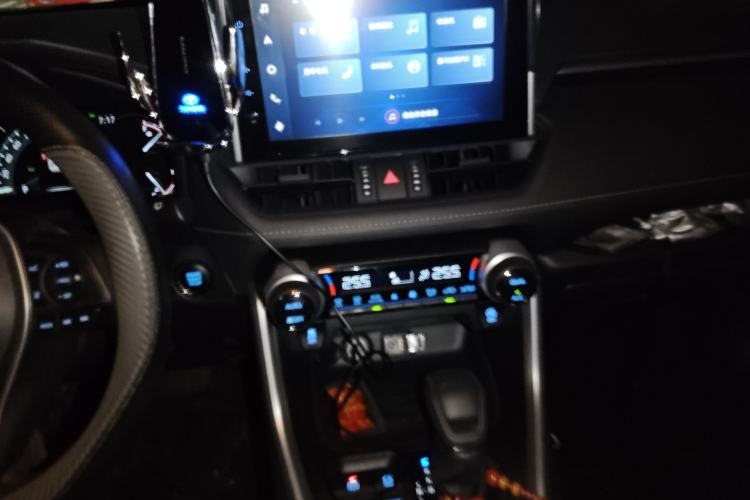 Used Toyota RAV4 2021 2.0L CVT Two-Wheel Drive Fashion Edition