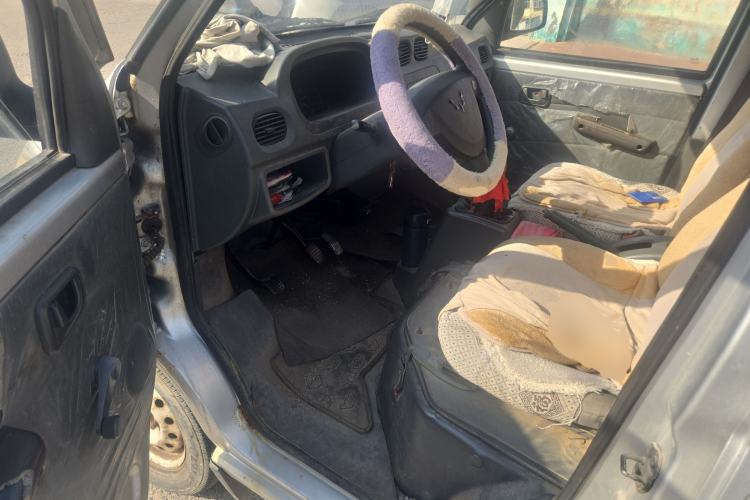 Used Wuling Zhiguang 2010 1.0L Base Version
