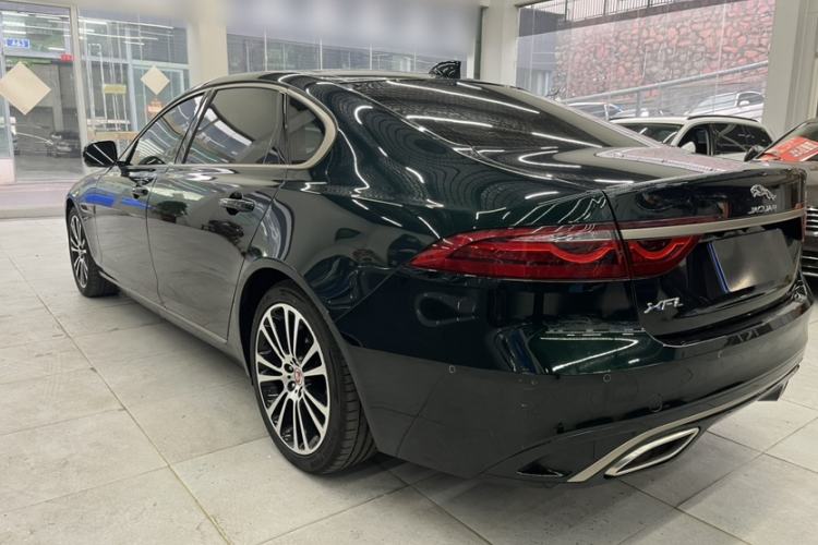 Used Jaguar XFL 2024 2.0T P250 Two-Wheel Drive Prestige Luxury Edition Exterior 2