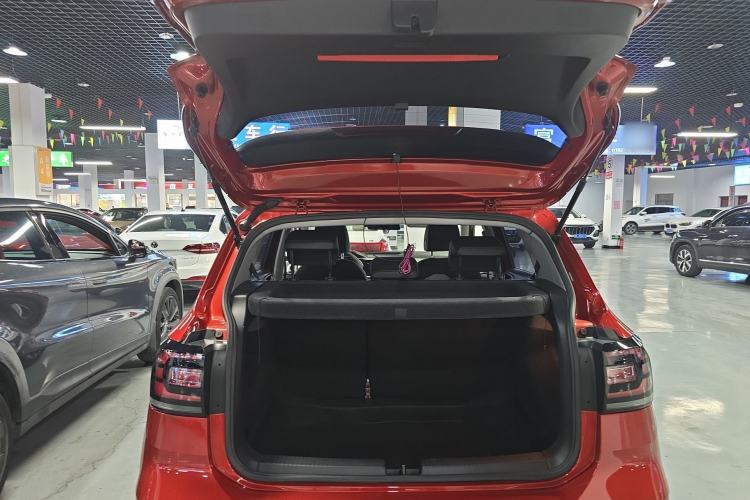 Used Volkswagen Tacqua 2021 1.5L Automatic Yue Zhi Lian Edition