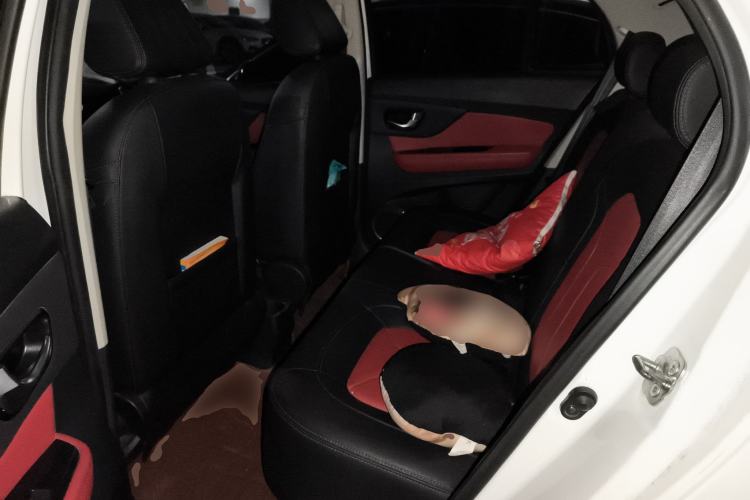 Used Haval H1 2016 Revised Version Blue Badge 1.5L AMT Standard Edition
