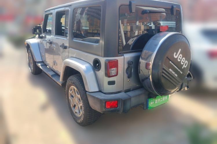 Used Jeep Wrangler 2015 3.0L Sahara Four-Door Comfort Edition