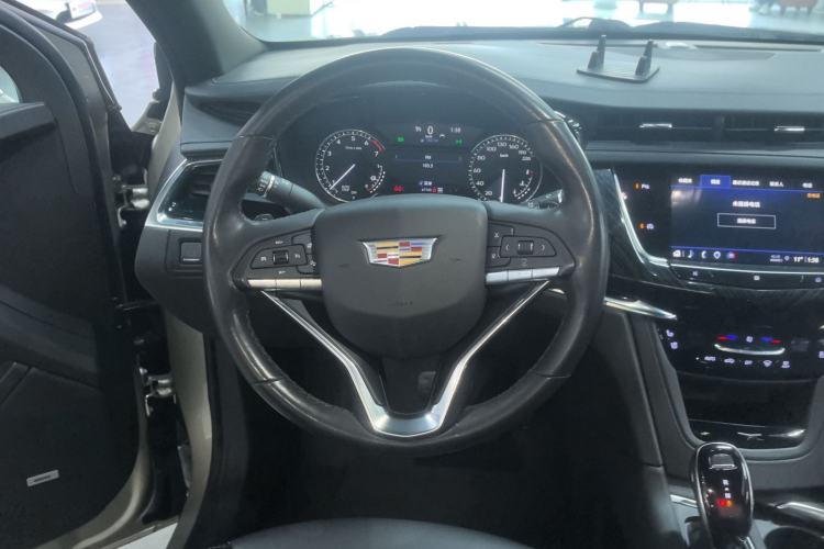 Used Cadillac XT6 2021 2.0T Six-Seater Four-Wheel-Drive Luxury Version