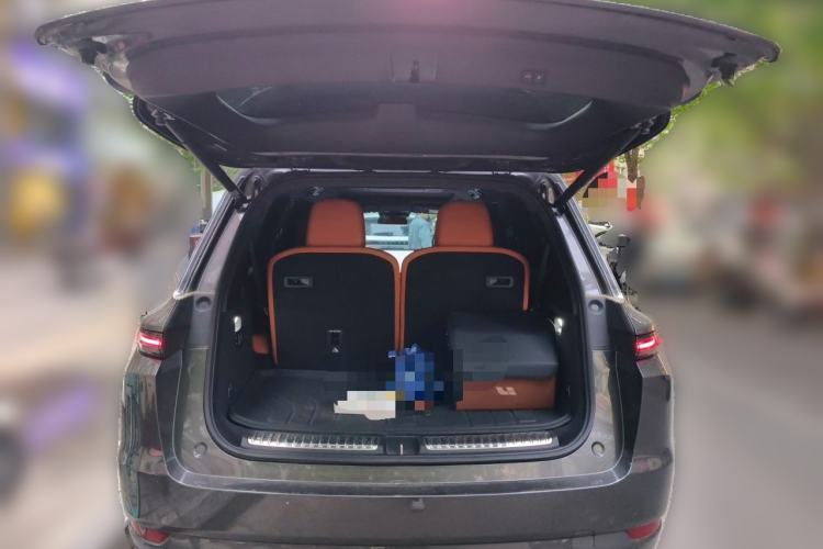 Used Li Auto L9 2022 Max model
