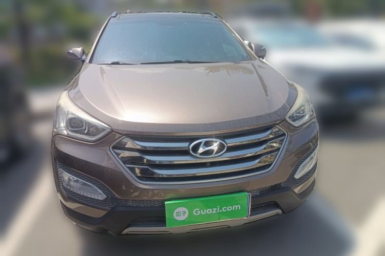 Used Hyundai Santa Fe 2015 2.0T Automatic Two-Wheel Drive Smart Version 5 Seats