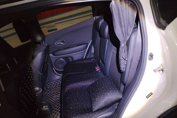 Used Honda Vezel 2020 1.5L CVT Pioneer Edition