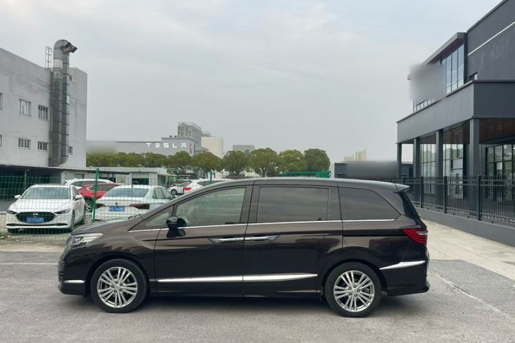 Used Honda Elysion 2016 2.4L Luxury Edition