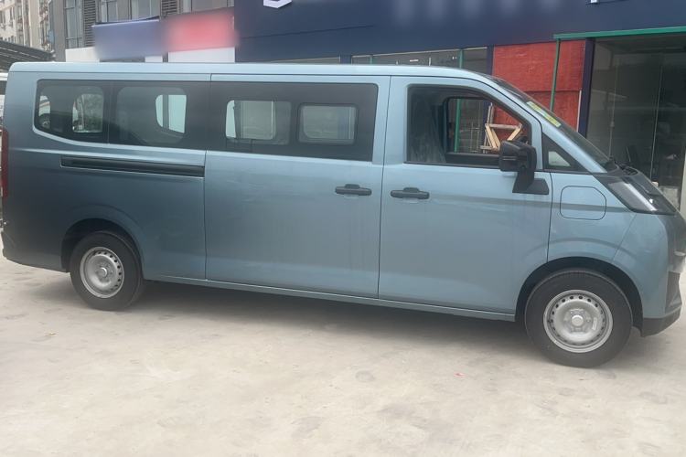 Used Farizon Xingxiang V 2025 V8E Functional Edition—Smart Edition, 350km Exterior 2