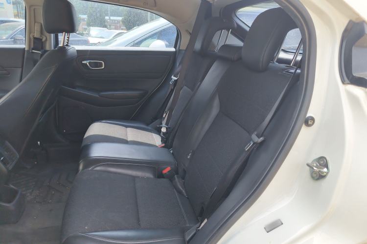 Used Honda Vezel 2023 1.5L CVT Tech Edition
