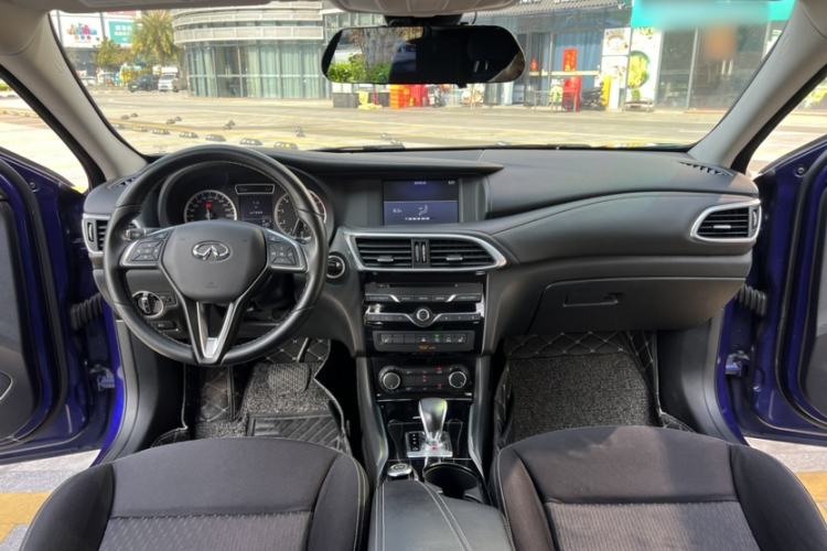 Used Infiniti QX30 2018 1.6T Two-Wheel Drive Fashion Edition